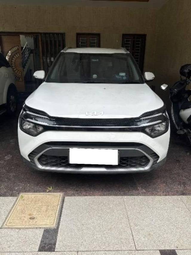 https://images10.gaadi.com/usedcar_image/4594664/original/processed_33bfd309-92b1-4908-8d7a-2a4f1ae3d2ca.jpg?imwidth=6400