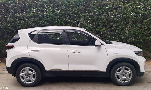 https://images10.gaadi.com/usedcar_image/4594666/original/processed_91ad285c856ee54fd73bce56282e2aaa.jpg?imwidth=6401
