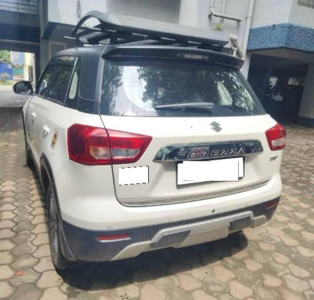 https://images10.gaadi.com/usedcar_image/4594685/original/processed_281f4f45-044c-4d66-a38d-29f923482148.jpeg?imwidth=6400