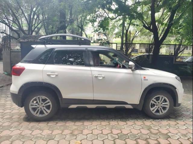 https://images10.gaadi.com/usedcar_image/4594685/original/processed_44166110-d113-4f9f-811a-d716d330836d.jpeg?imwidth=6401