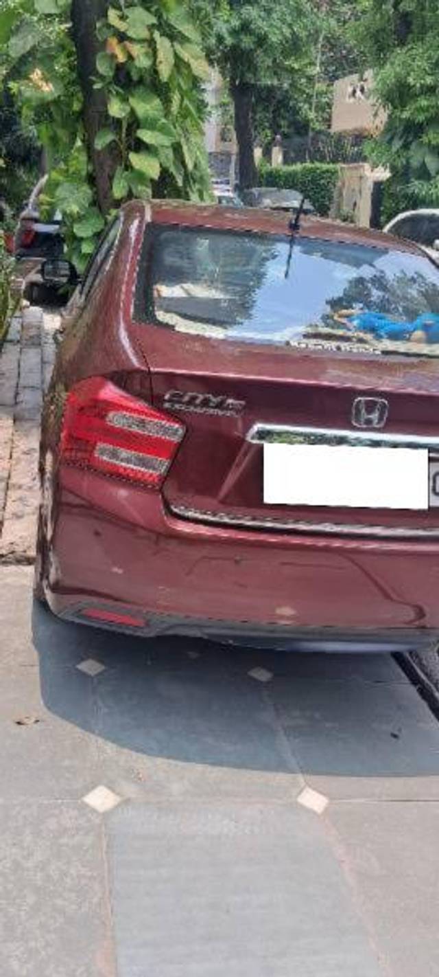 https://images10.gaadi.com/usedcar_image/4594692/original/processed_8807c438-0ac4-4328-a5aa-a89e76cf73d8.jpg?imwidth=6401