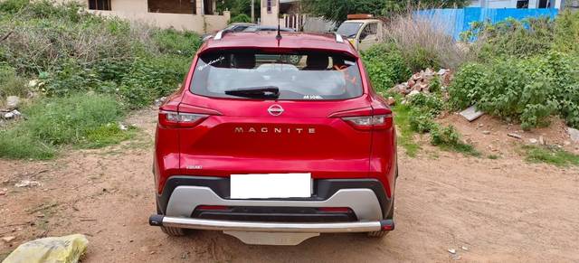 https://images10.gaadi.com/usedcar_image/4594693/original/processed_b625efc5-0e8c-4126-baa6-44f8af1a26eb.jpg?imwidth=6402