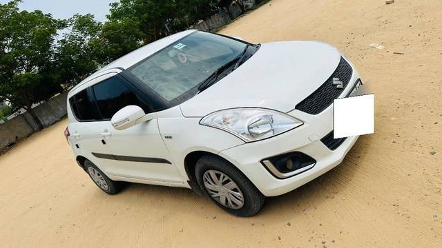 https://images10.gaadi.com/usedcar_image/4594694/original/processed_8a9ff301-3e31-4670-8f54-df0ebbec734a.jpeg?imwidth=6400