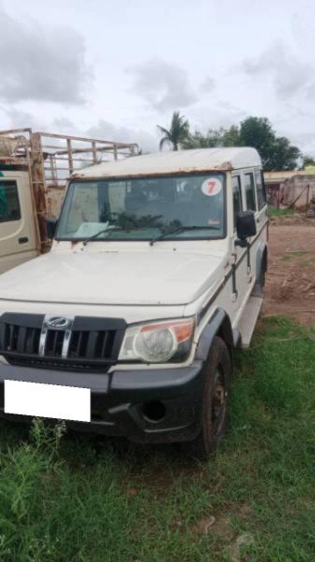 https://images10.gaadi.com/usedcar_image/4594697/original/processed_303396fc-e28c-4c4a-9e1f-169bdc486f97.jpg?imwidth=6400