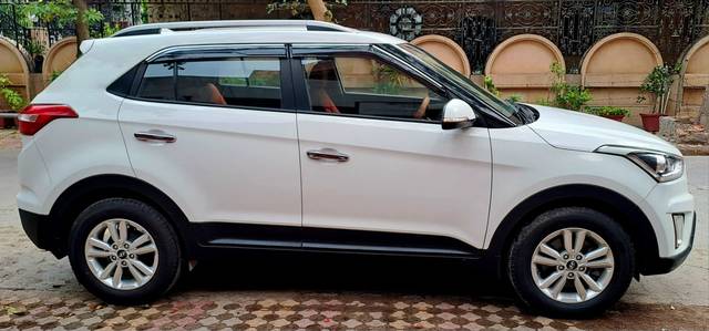 https://images10.gaadi.com/usedcar_image/4594717/original/ae5ffe7a532b170504947c3b7d44c7d0.jpg?imwidth=6401