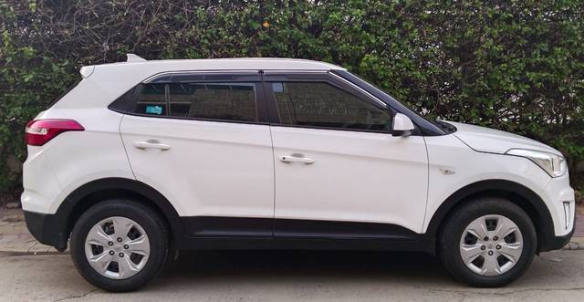 https://images10.gaadi.com/usedcar_image/4594761/original/1d421910e13df43f7e853964f8d892f6.jpg?imwidth=6401