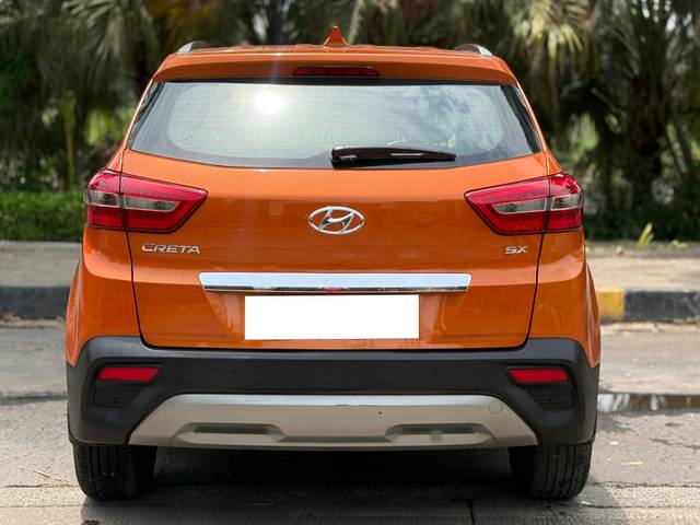 https://images10.gaadi.com/usedcar_image/4594770/original/processed_f5ddac74-a43d-493f-ad0f-422bb2614c2f.jpg?imwidth=6402