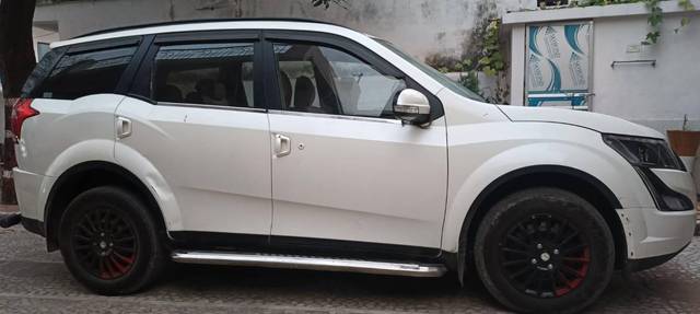 https://images10.gaadi.com/usedcar_image/4594775/original/processed_055fbc4b-f78e-4ba1-9439-ea740a2c428d.jpg?imwidth=6401