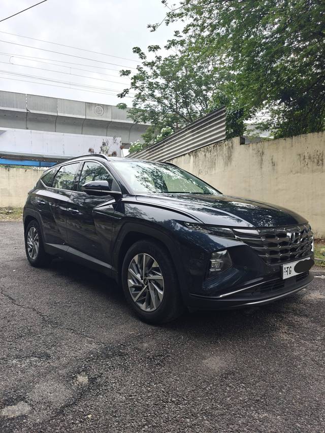 https://images10.gaadi.com/usedcar_image/4594777/original/processed_d429eba508dc54a6830bbe4563d3104f.jpg?imwidth=6401