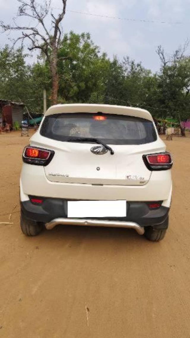 https://images10.gaadi.com/usedcar_image/4594794/original/processed_8d217287-6c46-4c15-9521-f8aa44f4c7d7.jpg?imwidth=6402