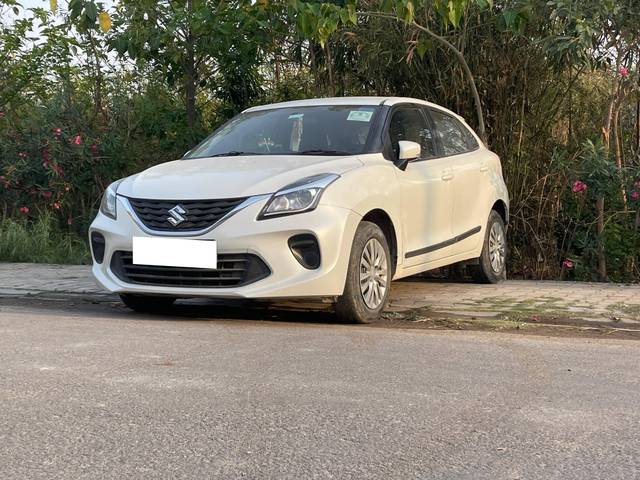 https://images10.gaadi.com/usedcar_image/4594804/original/processed_0efae8a38da8f5980f97dd51d03c1473.jpg?imwidth=6402