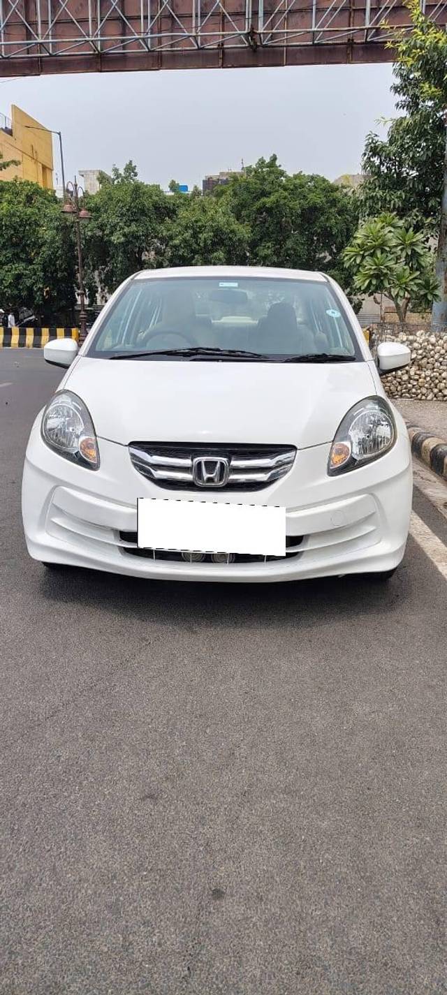 https://images10.gaadi.com/usedcar_image/4594819/original/processed_a06386e9569a0ea15d7e9dcff48e47fb.jpg?imwidth=6400