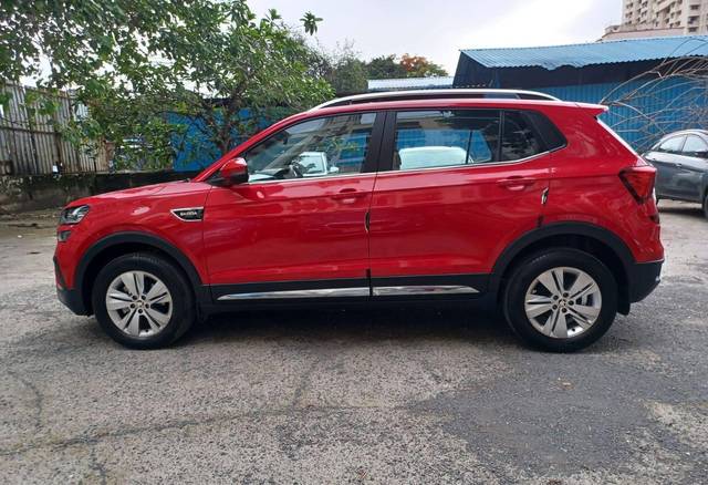 https://images10.gaadi.com/usedcar_image/4594823/original/processed_fe4eb1686b5b6960de2fe8a7b834c910.jpeg?imwidth=6402