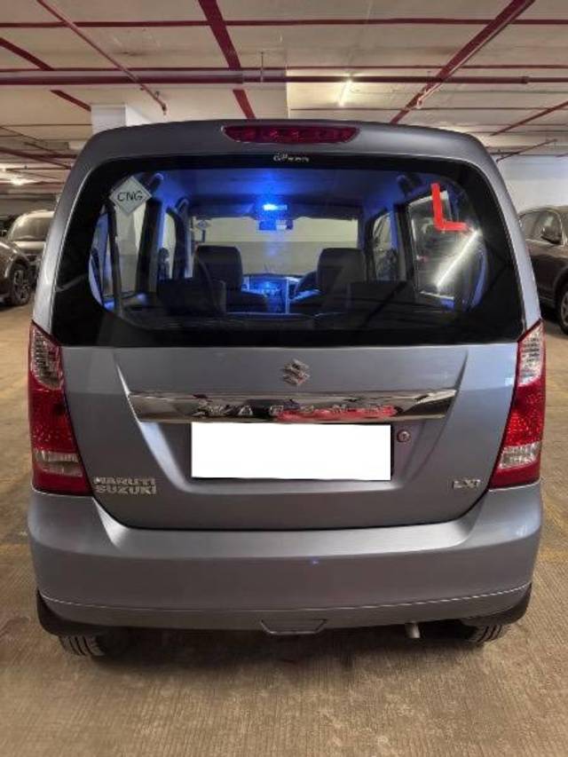 https://images10.gaadi.com/usedcar_image/4594849/original/processed_d2c81a47-10ff-4a72-b7a0-507203064b5b.jpeg?imwidth=6402