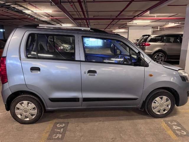 https://images10.gaadi.com/usedcar_image/4594849/original/processed_e7c84d94-20ea-4f79-9b5e-ded26e8d310e.jpeg?imwidth=6401