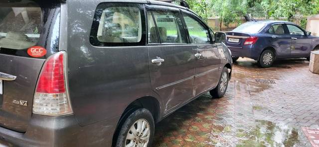 https://images10.gaadi.com/usedcar_image/4594870/original/processed_5bb9c495-2aad-48a8-abe0-0b98542f30ee.jpg?imwidth=6401