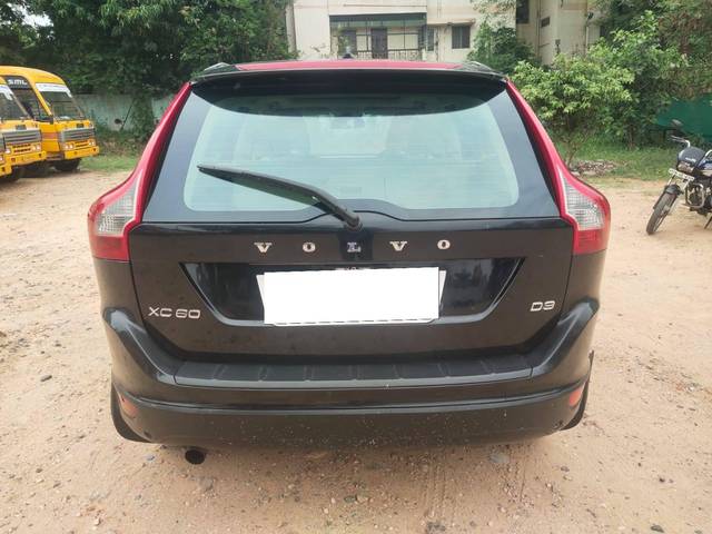 https://images10.gaadi.com/usedcar_image/4594908/original/processed_34ca02a5c373a4e0d06c3a34c10c7c0e.jpg?imwidth=6402