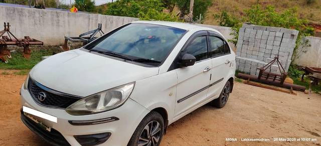 https://images10.gaadi.com/usedcar_image/4594935/original/processed_f72788aa-b8d5-4b4b-b768-a88233c99850.jpg?imwidth=6400
