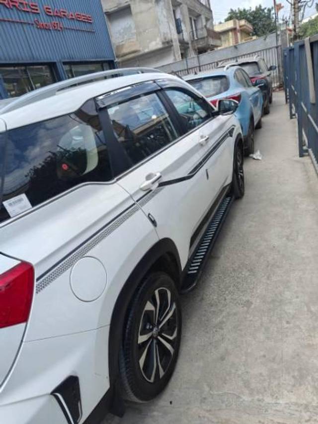 https://images10.gaadi.com/usedcar_image/4594945/original/processed_c37f3012-e05f-445a-825b-a989e67680da.jpg?imwidth=6400