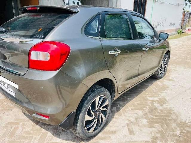 https://images10.gaadi.com/usedcar_image/4594957/original/processed_17c1c9cb-0ac9-4eee-8e3c-9e80ac696cfe.jpeg?imwidth=6400