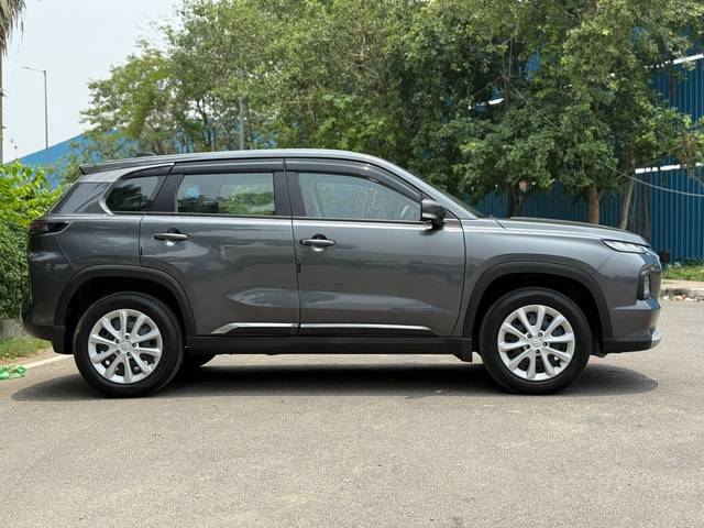 https://images10.gaadi.com/usedcar_image/4595011/original/52cbdccd2e79bf414ebe3b0f0871415d.jpg?imwidth=6401