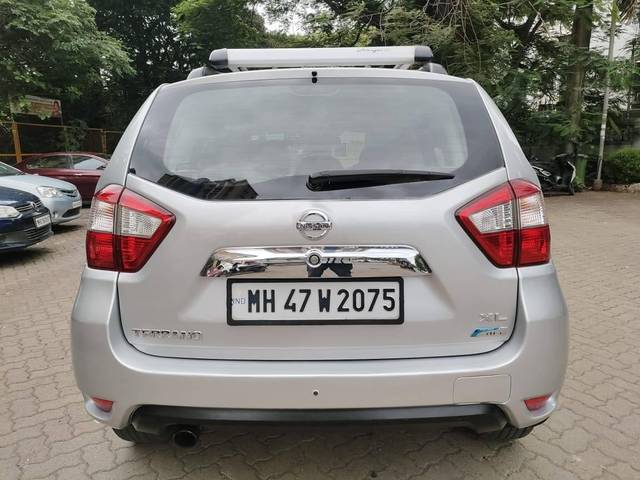 https://images10.gaadi.com/usedcar_image/4595018/original/processed_ff14cc4dd76077da89c917a43bc5e441.jpg?imwidth=6402