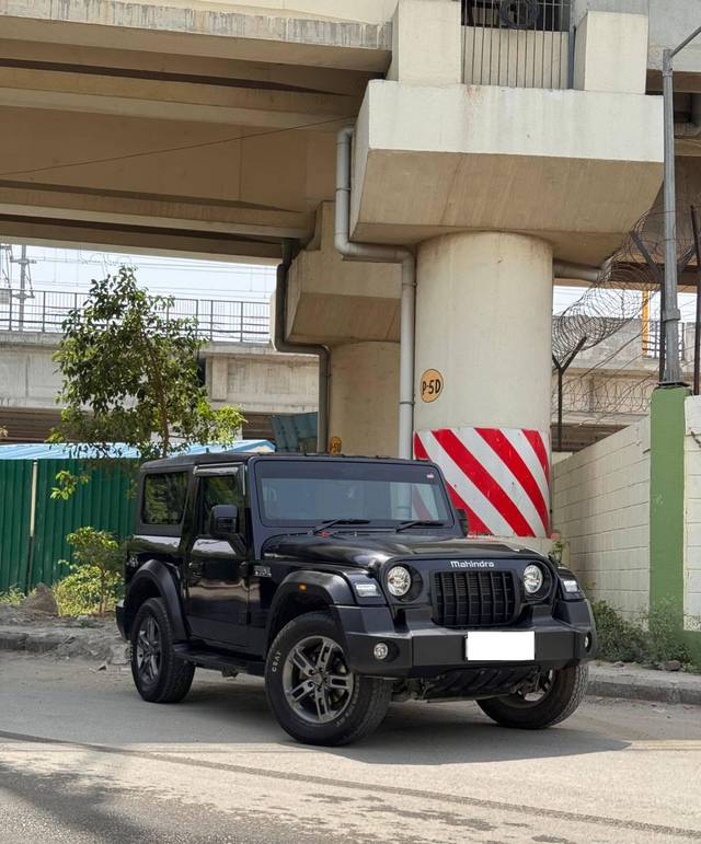 https://images10.gaadi.com/usedcar_image/4595062/original/processed_2c87ed2adfbb1b207a27ef3d9989a425.jpg?imwidth=6400