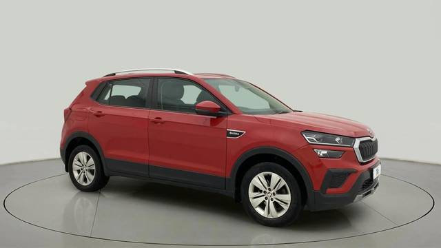 https://images10.gaadi.com/usedcar_image/4595076/original/1a05d3487b551f5a6995b326f62ba105.jpg?imwidth=6400