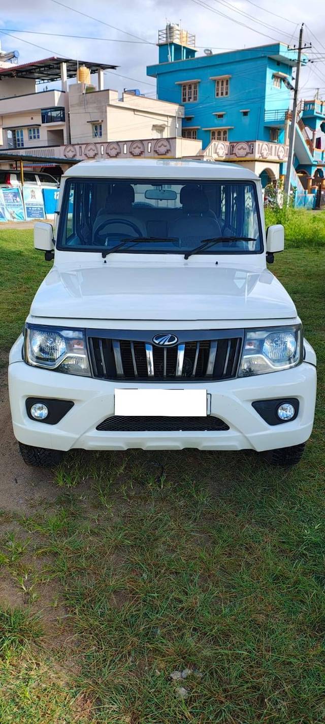 https://images10.gaadi.com/usedcar_image/4595109/original/processed_69f7be76-b9ed-4333-8cc5-32a6d2c0aacb.jpg?imwidth=6400