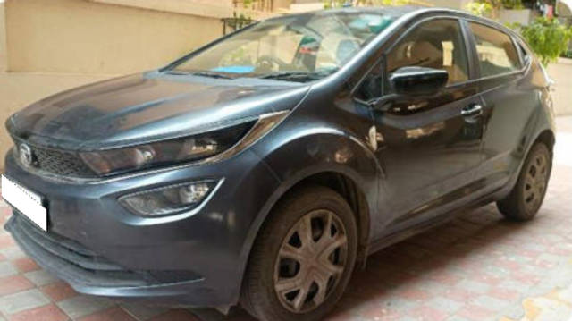 https://images10.gaadi.com/usedcar_image/4595110/original/processed_ba554265-6e27-44c9-a88f-7524b74e8018.png?imwidth=6400