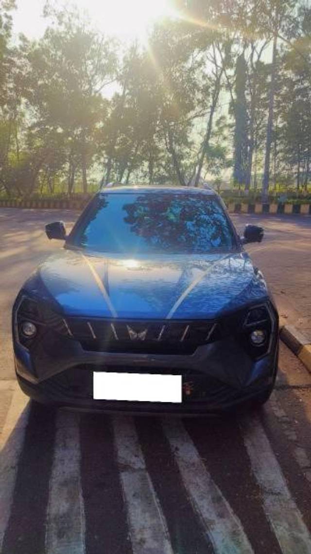 https://images10.gaadi.com/usedcar_image/4595152/original/processed_2319f00f-fa1a-4930-8a50-3ceb834c1807.jpg?imwidth=6400