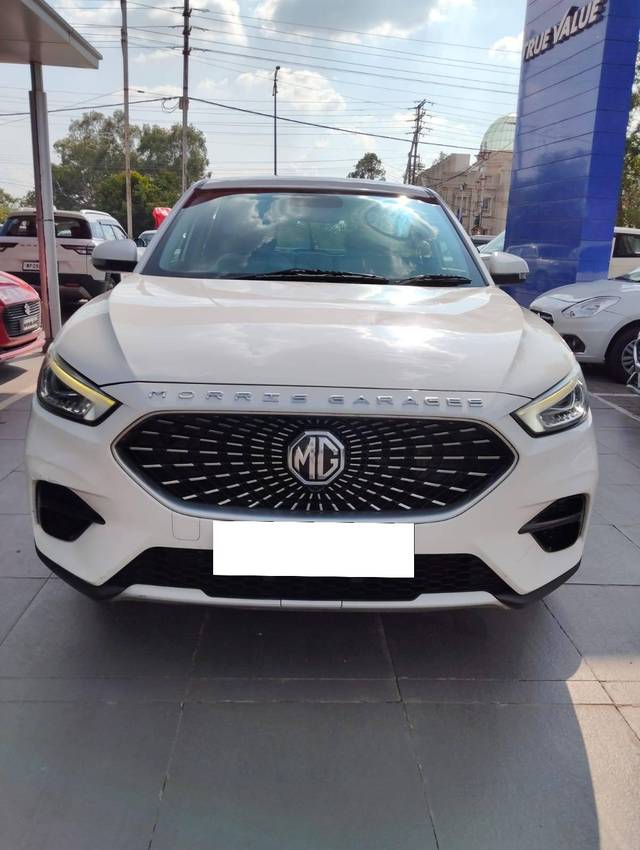 https://images10.gaadi.com/usedcar_image/4595155/original/processed_f78833db908257ca54a94cc503cd639b.jpg?imwidth=6400