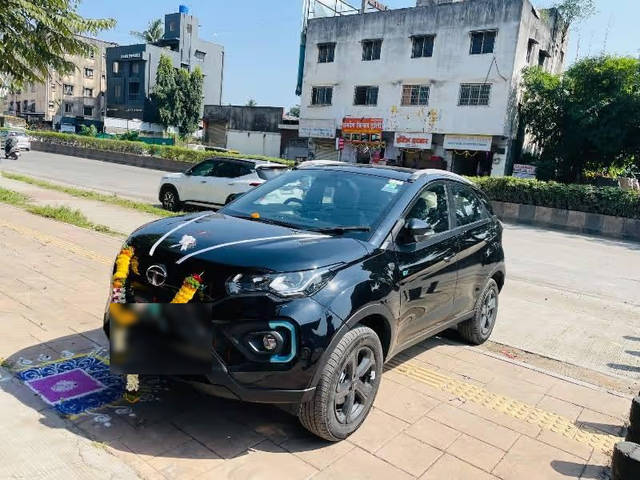 https://images10.gaadi.com/usedcar_image/4595164/original/cc1203cd-9723-49b4-8c0c-da63ce9973d3.png?imwidth=6400