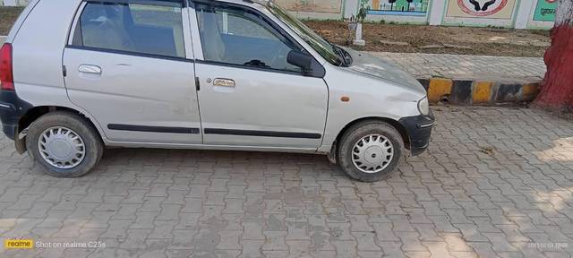 https://images10.gaadi.com/usedcar_image/4595173/original/processed_5c3464f6-e53f-4d1a-91ce-bde61c18c284.jpg?imwidth=6401