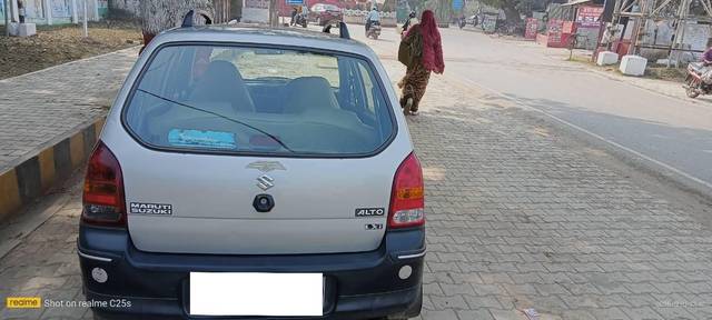 https://images10.gaadi.com/usedcar_image/4595173/original/processed_fa000ceb-d230-46f7-a89d-3901ec4ef591.jpg?imwidth=6402