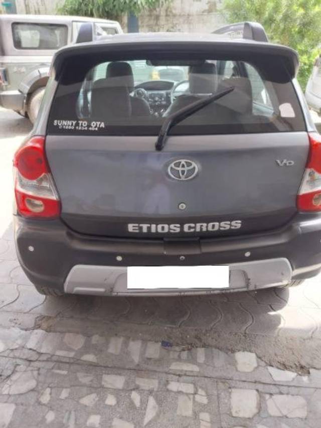 https://images10.gaadi.com/usedcar_image/4595174/original/processed_04abefb0-99bb-433e-8da4-295a4a07c88a.jpg?imwidth=6401