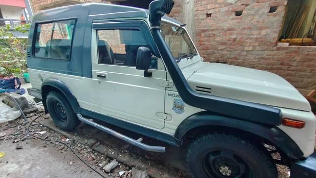 https://images10.gaadi.com/usedcar_image/4595185/original/processed_95527e87-11fa-4c13-855f-f9b174e7693e.jpg?imwidth=6401