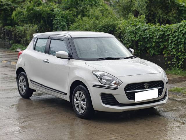 https://images10.gaadi.com/usedcar_image/4595186/original/processed_9988d510314e2dc1483a2857dee2047a.jpg?imwidth=6400
