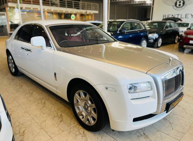 https://images10.gaadi.com/usedcar_image/4595190/original/processed_52344be5e4918e96441cca78b98bbcd6.jpg?imwidth=6400