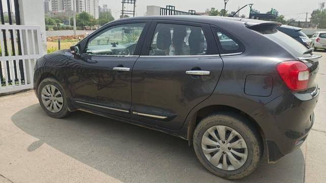 https://images10.gaadi.com/usedcar_image/4595237/original/processed_bbe8530a-2d86-42c9-9767-297ec61c45c5.jpg?imwidth=6402