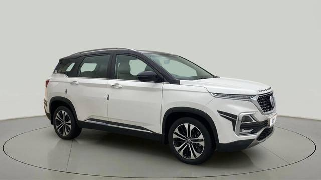 https://images10.gaadi.com/usedcar_image/4595305/original/77a1fcde0855d190c94788218ea53471.jpg?imwidth=6400