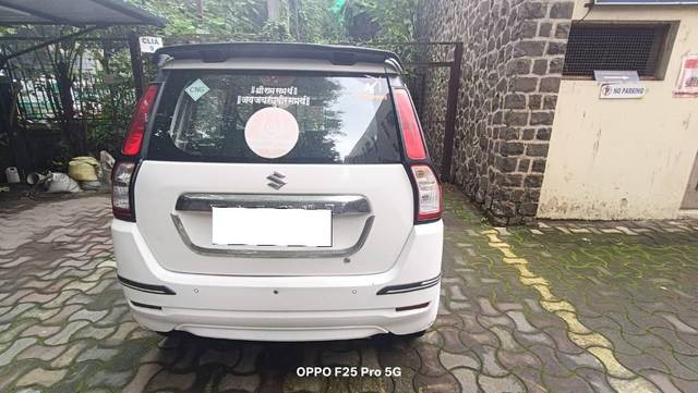 https://images10.gaadi.com/usedcar_image/4595320/original/processed_7aaa98a4-8f59-4f09-8c67-3d9fe6fb4775.jpg?imwidth=6401