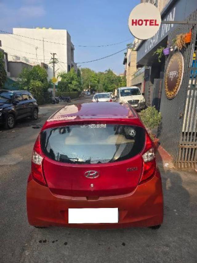 https://images10.gaadi.com/usedcar_image/4595333/original/processed_8b266bdf-15b0-4b31-9983-b47c5a14f8a7.jpg?imwidth=6401