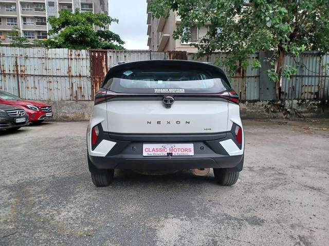 https://images10.gaadi.com/usedcar_image/4595347/original/processed_2f64c81f9193d08d3d5ae045d39fde2b.jpeg?imwidth=6402