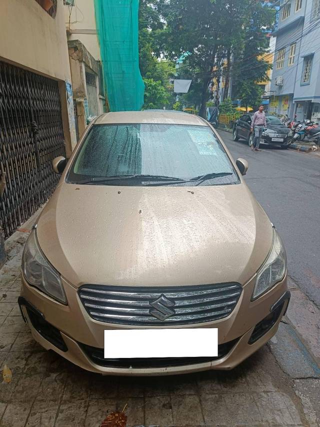https://images10.gaadi.com/usedcar_image/4595401/original/processed_08ad5b9f-02b9-4801-b82d-eb1d33d2b9fb.jpg?imwidth=6400