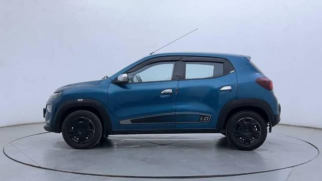 https://images10.gaadi.com/usedcar_image/4595428/original/processed_ff83d8ec-420e-4fa3-938b-c7dc412da9e1.jpeg?imwidth=6402