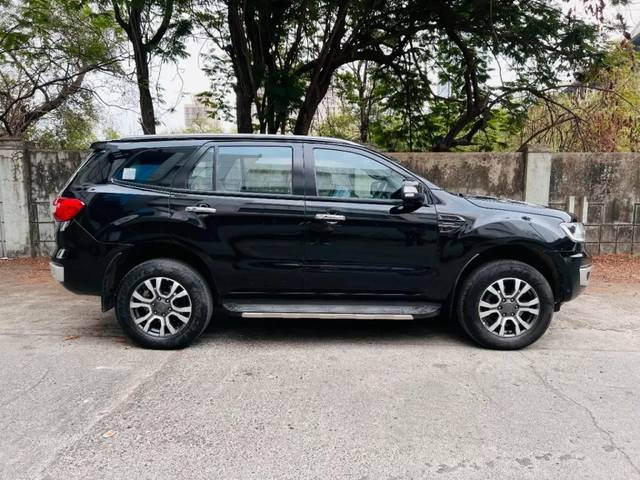 https://images10.gaadi.com/usedcar_image/4595451/original/e0443f9787c191631bd2b67bb739614a.jpg?imwidth=6401