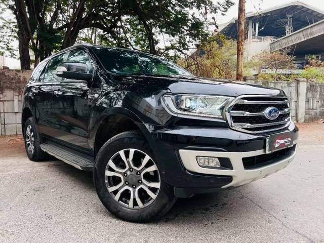 https://images10.gaadi.com/usedcar_image/4595451/original/processed_0f08ed975432824473efbdf9bc5031f6.jpg?imwidth=6400