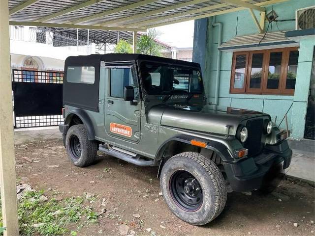 https://images10.gaadi.com/usedcar_image/4595475/original/processed_32ccf033-eda4-4245-b344-43e9ad4f1b64.jpeg?imwidth=6400