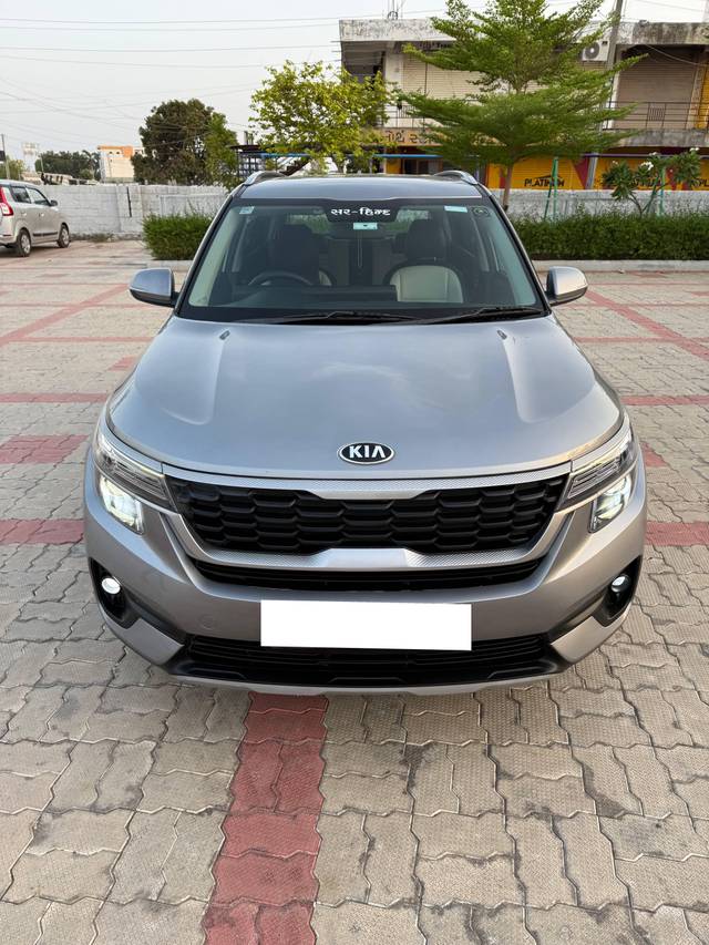 https://images10.gaadi.com/usedcar_image/4595550/original/processed_d029d80e-495e-4567-9bf7-c3d67eb51e95.jpg?imwidth=6400